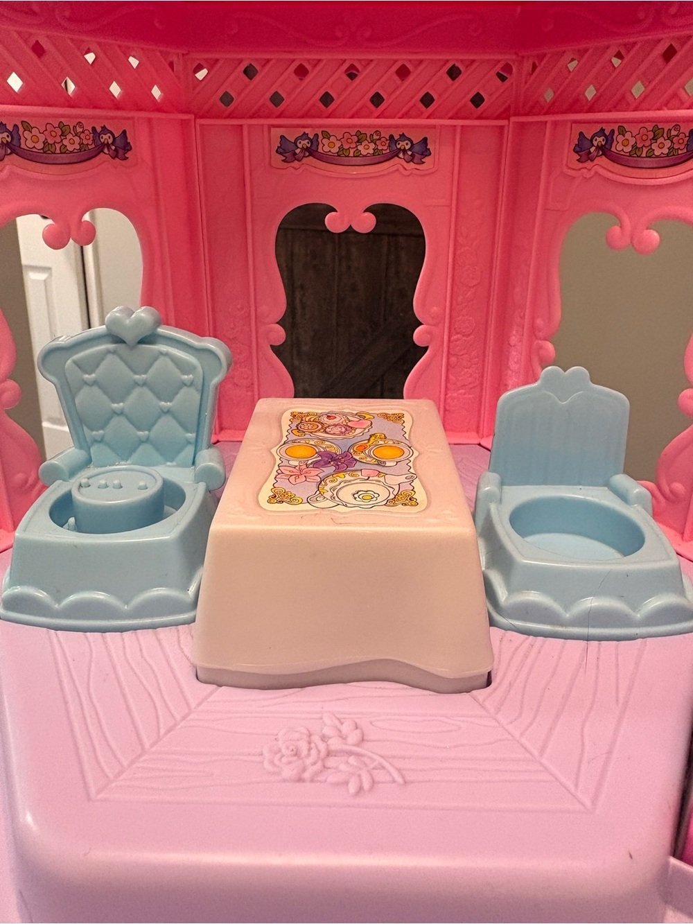 Fisher-Price Little People Disney Princess Garden Tea Party playset HTF - Picture 6 of 10